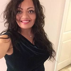 Meet your Posher, Dana